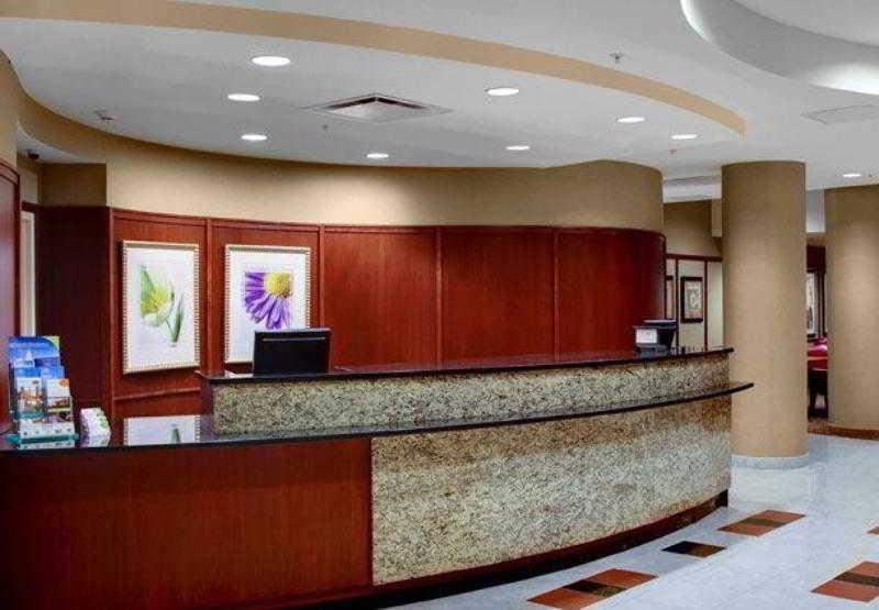 Courtyard By Marriott Феєтвіль Інтер'єр фото